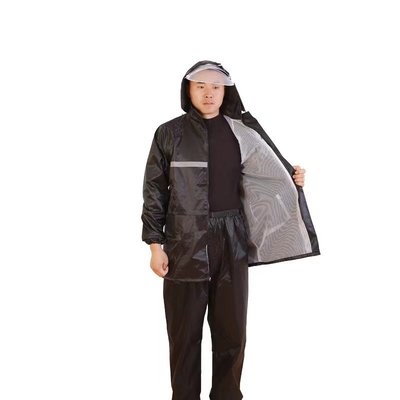 Maßgeschneiderter Regenmantel aus Nylon-Polyester-PVC-Beschichtung für Männer