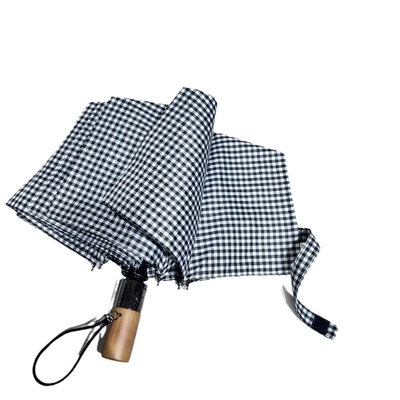 190T Pongee Stoff Plaid Muster Geschäftsgeschenk Custom Logo 10 Rippen Holzgriff Regenschirm