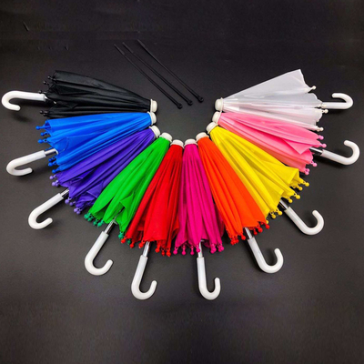 Werbe Mini Taschenschirm mit geradlinigem Muster und Plastik-J-Handgriff