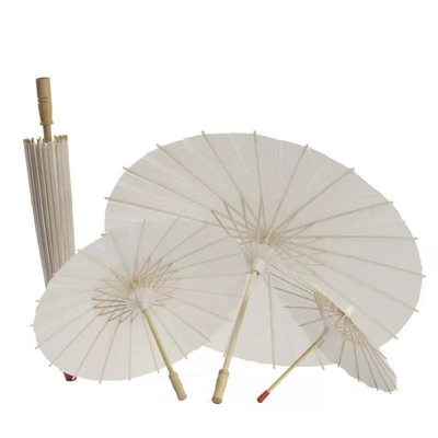 Handgefertigte Requisiten Weißes japanisches Papier Regenschirm mit individuellen Designs Logo-Druck