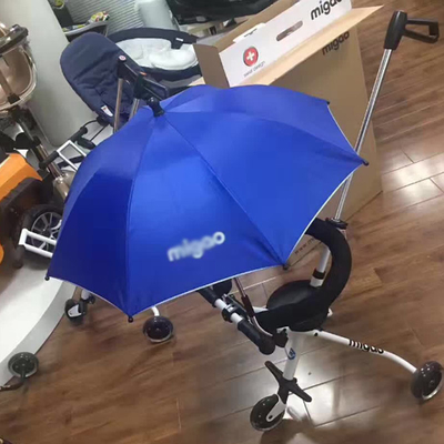 All in 1 Funktion für Kinderwagen Schirm