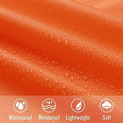 Wasserdichtes Polyester-Regenmantel für Outdoor-Abenteuer