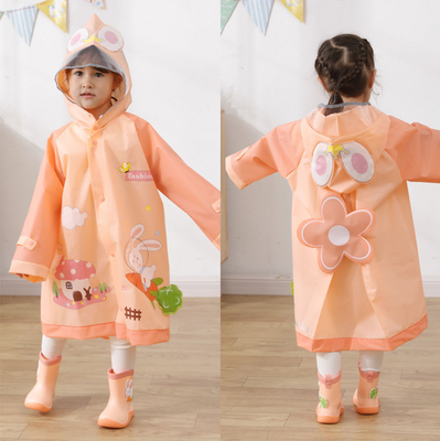 Outdoor RAINWEAR Zeichentrickfilm gedruckte Kinder Regenjacke mit reflektierenden Streifen Mädchen Regenmantel