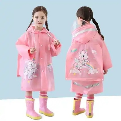 Schützen Sie Ihre Kleinen vor dem Regen Wiederverwendbare Regen Ponchos mit Kapuze und Ärmeln