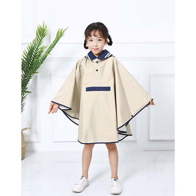 Kindergartenkinder Regenbekleidung Kinder Regenmantel mit Schultasche Süßes Cartoon Poncho