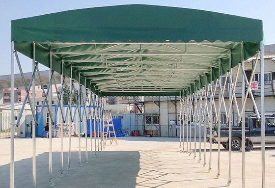 Ausziehbare Markise für Outdoor-Aktivitäten Ziegel für die Außeninstallation
