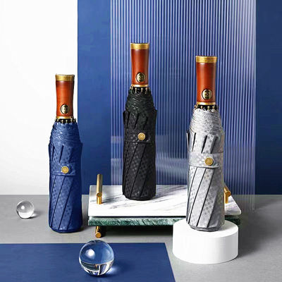 Automatisch klappbares Holzhandgriff-Schirm für Männer mit Massivholzschacht und Retro-Design