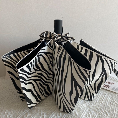 Klopfen warme gelbe Zebra Regenschirm Frauen Sonne und Regen doppelte Sonnenschutzmittel Vinyl tägliche Produkte